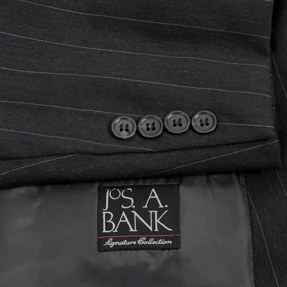 Jos A Bank Gordon 100% Wool Pinstripe Blazer in Charcoal Men's Size 46R - Picture 1 of 9